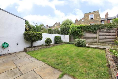 5 bedroom semi-detached house to rent, Cheriton Square, London SW17