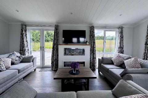 4 bedroom lodge for sale, Roadford Lake Lodges, , Roadford Lake PL16