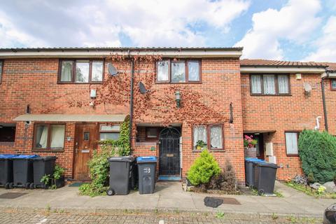 2 bedroom terraced house for sale, Canal Walk, Croydon, CR0