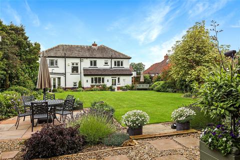 2 Bedford Road, Nunthorpe, Middlesbrough, TS7 0BZ
