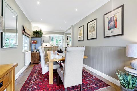 2 Bedford Road, Nunthorpe, Middlesbrough, TS7 0BZ