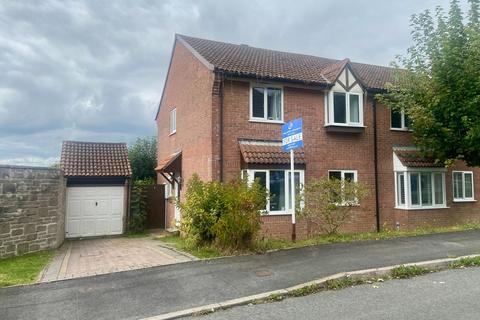 4 bedroom semi-detached house for sale, Chestnut Drive, Newton Abbot