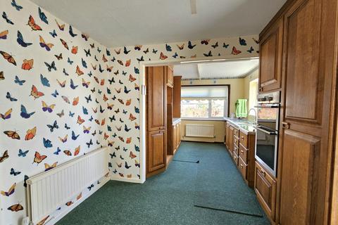 3 bedroom bungalow for sale, Southfield Way, Tiverton, Devon, EX16