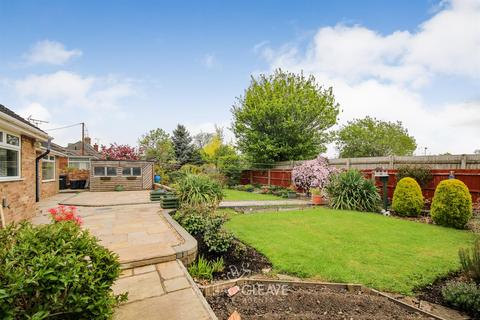 3 bedroom bungalow for sale, Padeswood Road North, Buckley CH7