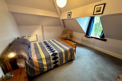 3 bedroom maisonette for sale, 2a & 2b Belgrave Road, Fairbourne, LL38 2AX