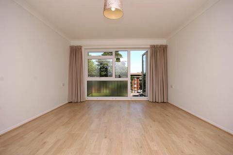 1 bedroom flat for sale, High Gables, BR2