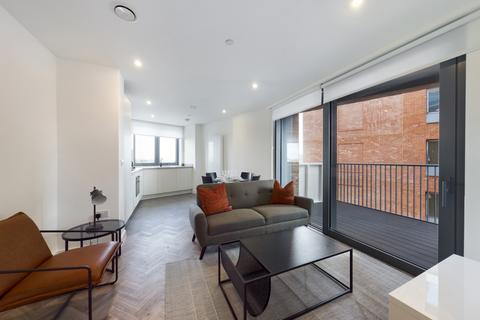 1 bedroom flat to rent, River Apartments, Three Waters, 20 Gillender Street, London, E3