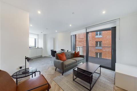 1 bedroom flat to rent, River Apartments, Three Waters, 20 Gillender Street, London, E3