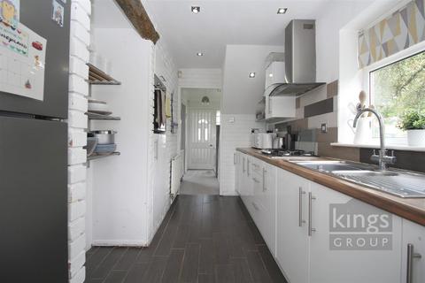 90 Carters Mead, Harlow, CM17 9ES