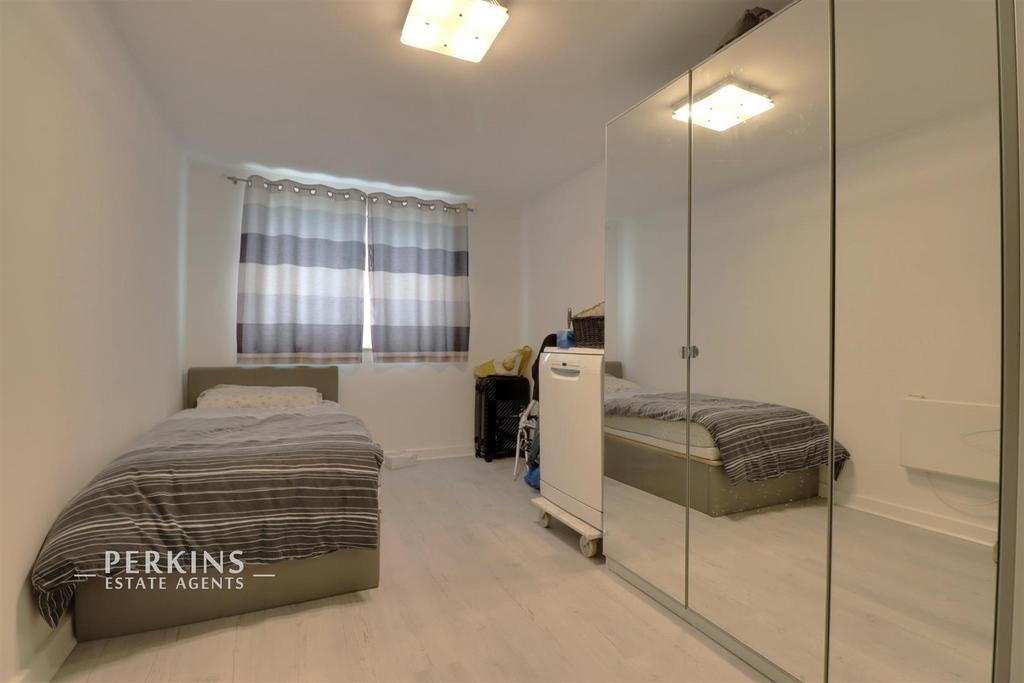 Bedroom.jpg
