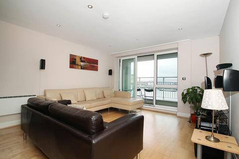 2 bedroom apartment to rent, Lombard Road, Battersea, SW11