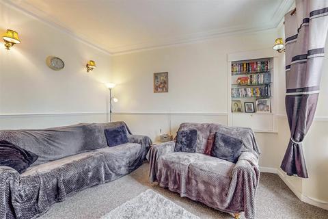 2 bedroom flat for sale, Barrack Street, Perth
