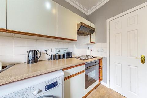 2 bedroom flat for sale, Barrack Street, Perth