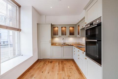 2 bedroom flat for sale, Atholl Street, Perth