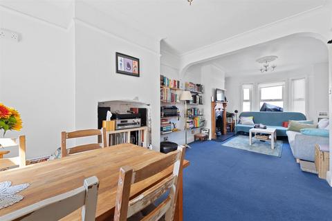 2 bedroom terraced house for sale, Holmesdale Road, London