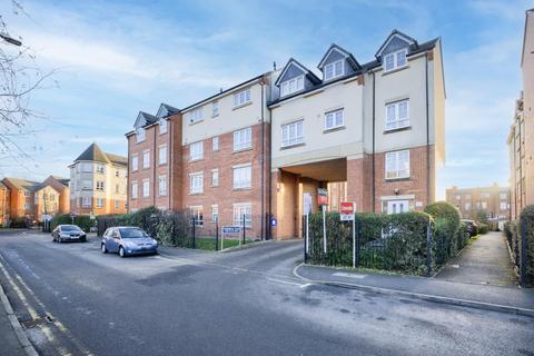 2 bedroom flat for sale, Turberville Place, Warwick