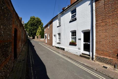 2 bedroom terraced house to rent, West Street, Henley-On-Thames RG9