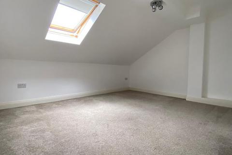 2 bedroom flat to rent, 69a Palmerston Road, Bournemouth