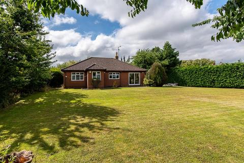 2 bedroom detached bungalow for sale, Gonalston Lane, Hoveringham, Nottingham