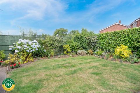 245 Stoops Lane, Bessacarr, Doncaster, DN4 7HT