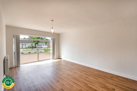 245 Stoops Lane, Bessacarr, Doncaster, DN4 7HT