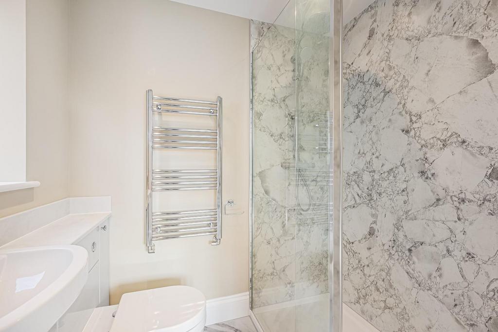 14 St Andrews Court-10.jpg