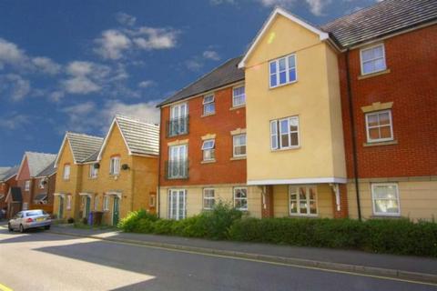 2 bedroom flat to rent, Rawlyn Close, Chafford Hundred