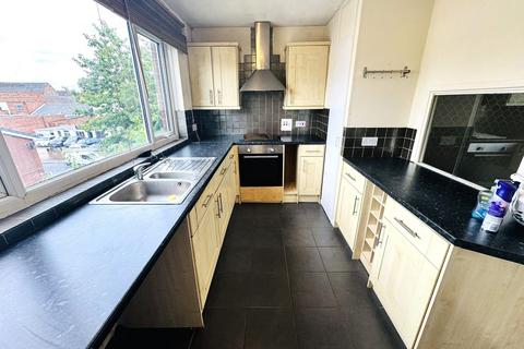 2 bedroom flat for sale, Peel Close, Willenhall