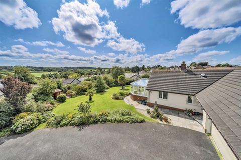 19 Barlands Way, Dolton, Winkleigh, EX19 8QB