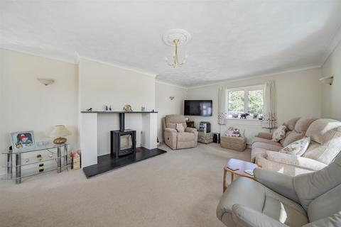 19 Barlands Way, Dolton, Winkleigh, EX19 8QB