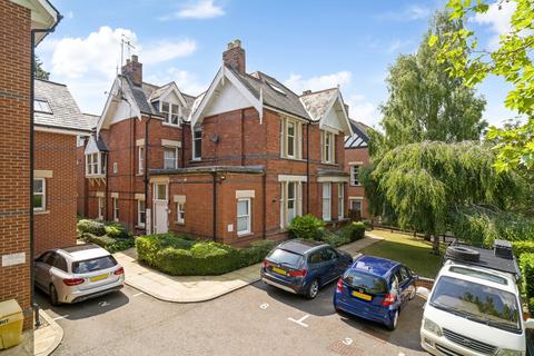 Eldorado Road, Cheltenham, Gloucestershire, GL50