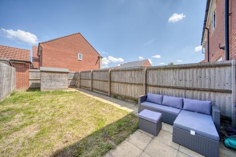 2 bedroom terraced house for sale, Modern two bedroom home on the popular Chestnut Park in Yatton