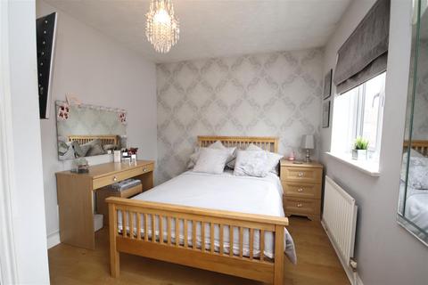 19 Mannock Road, Dartford, DA1 5QT