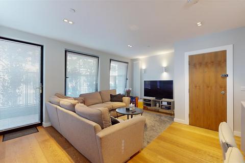 2 bedroom apartment for sale, 252 Upper Forth Street, Milton Keynes