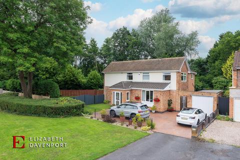 4 bedroom detached house for sale, Canley Road, Canley Gardens