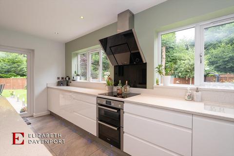 4 bedroom detached house for sale, Canley Road, Canley Gardens