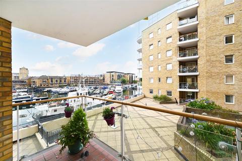 1 bedroom apartment to rent, Basin Approach, Marina Heights, E14