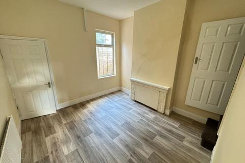 2 bedroom terraced house to rent, Clarence Avenue, Handsworth, Birmingham