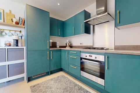 2 bedroom apartment for sale, Barrosa Way, Whitehouse, Milton Keynes