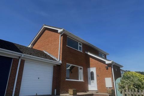 3 bedroom semi-detached house to rent, Rockes Meadow, Knighton