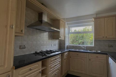 3 bedroom semi-detached house to rent, Rockes Meadow, Knighton