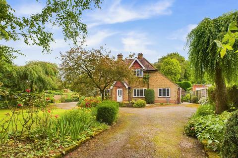 3 bedroom detached house for sale, Honeyknab Lane, Nottingham NG25