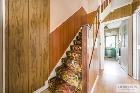 53 Ampleforth Road, London, SE2 9BD