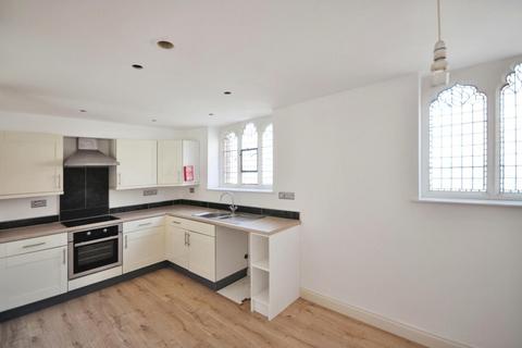 3 bedroom character property to rent, Church Road, St. Thomas, Exeter, EX2 9AZ