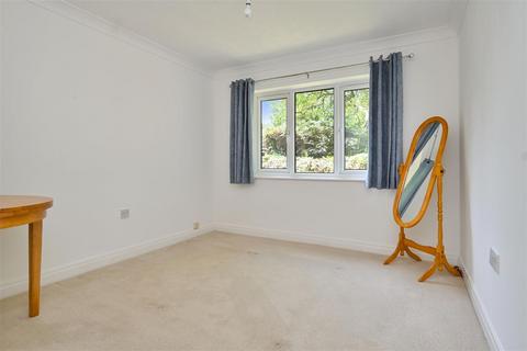 2 bedroom apartment for sale, Cherry Lea Court, Rawdon