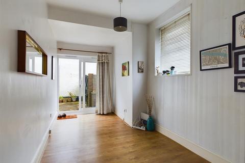 1 bedroom flat for sale, St Margarets Road, St Margarets