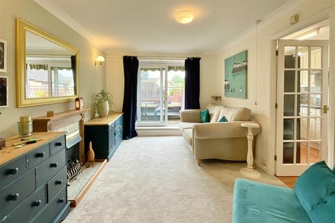 2 bedroom apartment for sale, Trafalgar Road, Cirencester