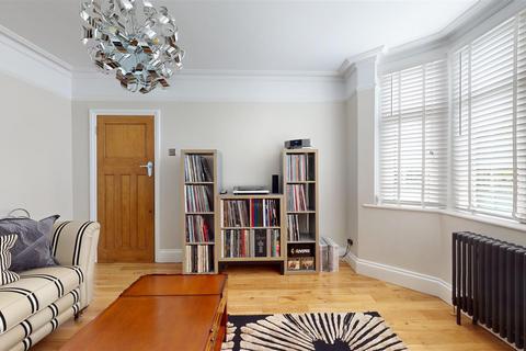 678 Wells Road, Bristol, BS14 9HX
