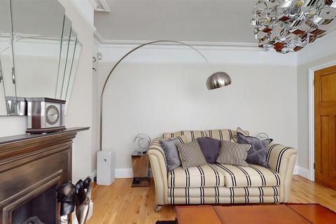 678 Wells Road, Bristol, BS14 9HX