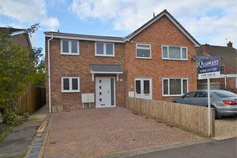 3 bedroom semi-detached house for sale, St. Peters Crescent, Bicester